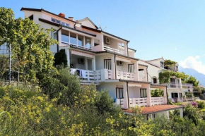 Apartments Ivo